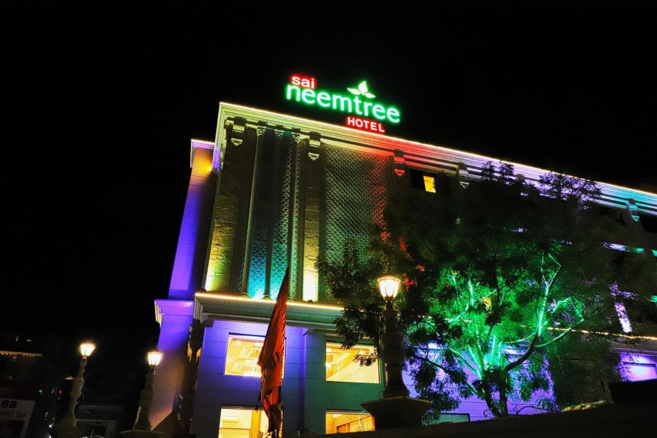 Sai Neem Tree Hotel Shirdi Bagian luar foto
